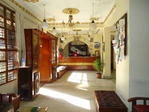 Lobby - Hotel Discovery Inn (Kathmandu)