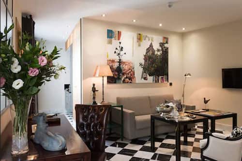 Deluxe Apartment, 1 Bedroom | Living room