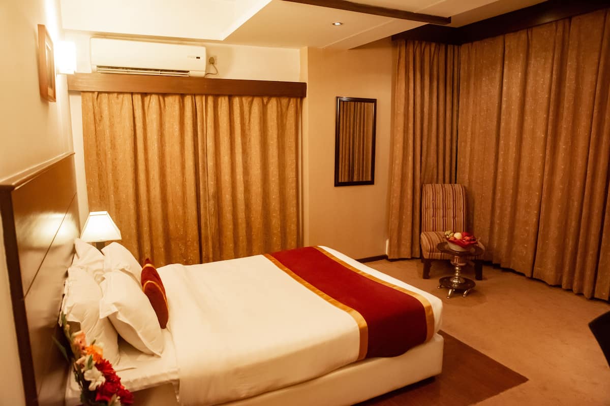 Premier Single Room | Bar mini, langsir/tirai gelap terus, katil bayi/kot (percuma)