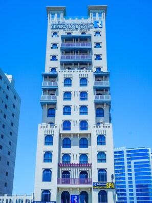 Front of property - Palette Royal Reflections Hotel and Spa Dubai (Dubai)