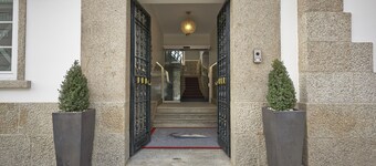 Welcome In - Suites & Hostel