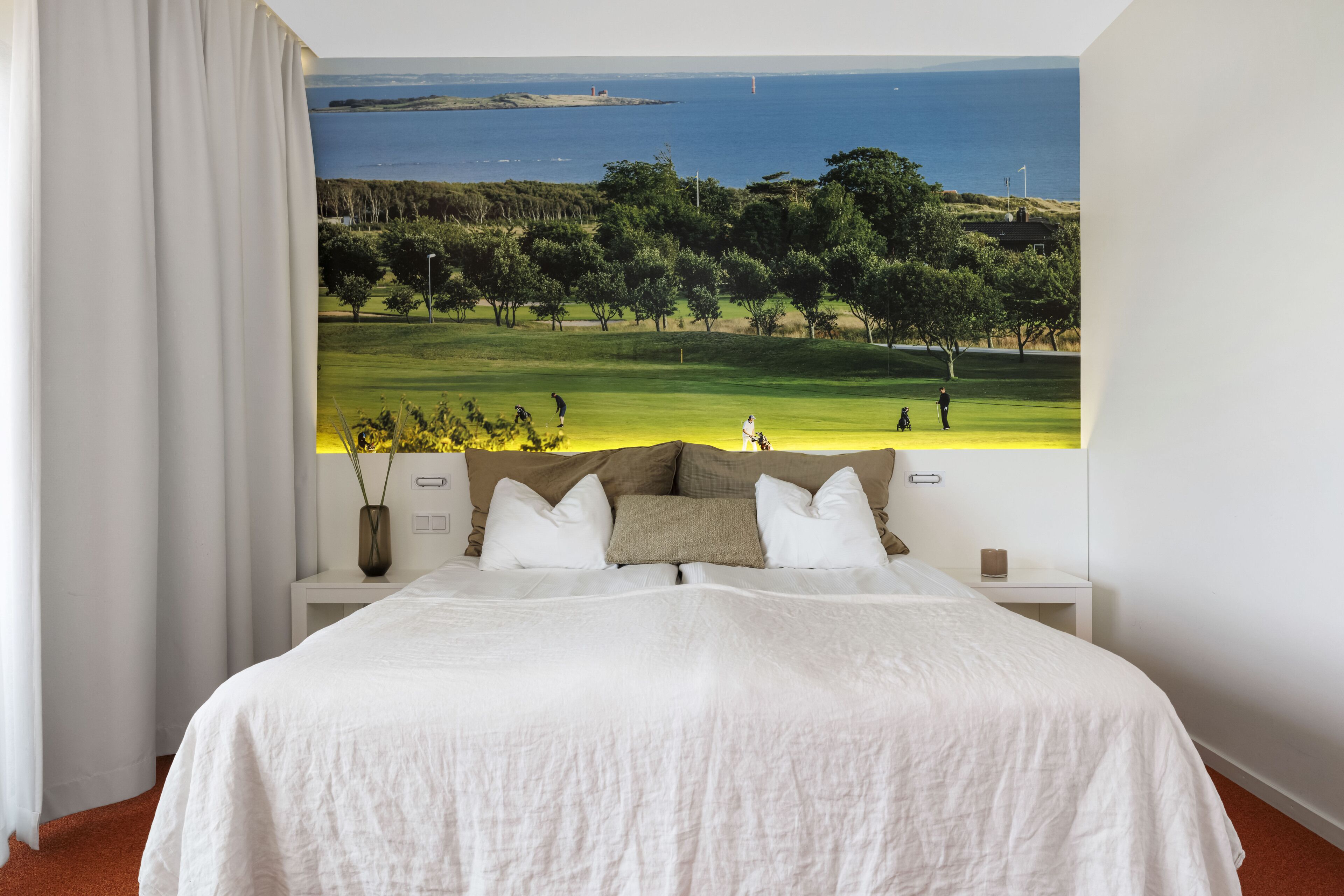 1 bedroom, minibar, in-room safe, blackout curtains