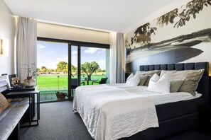 迷你吧、客房内保险箱、遮光窗帘、隔音