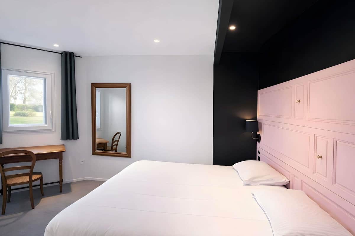 Suite, 1 Double Bed with Sofa bed