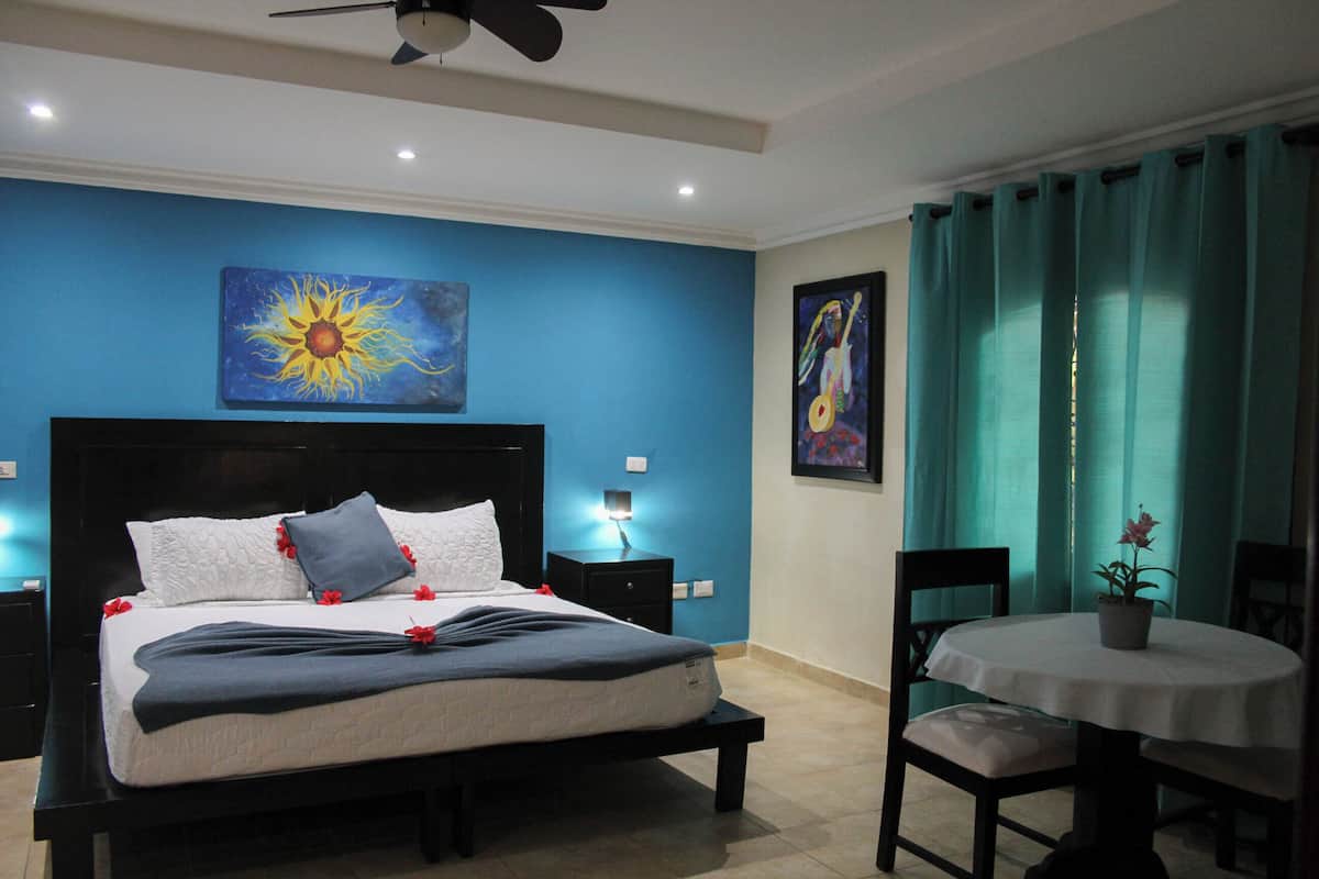 1 habitación, ropa de cama de alta calidad y cubrecamas