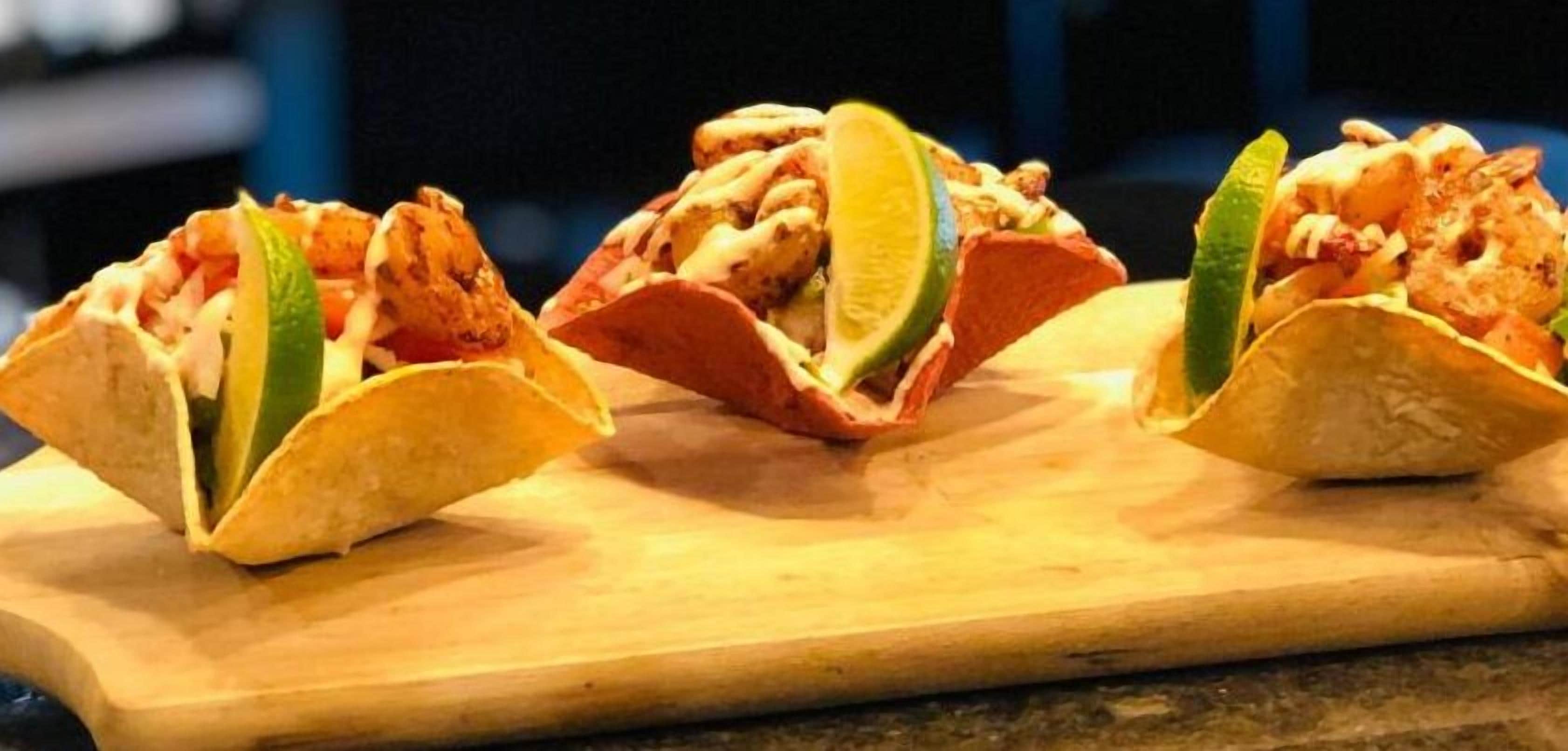 breakfast, lunch and dinner served