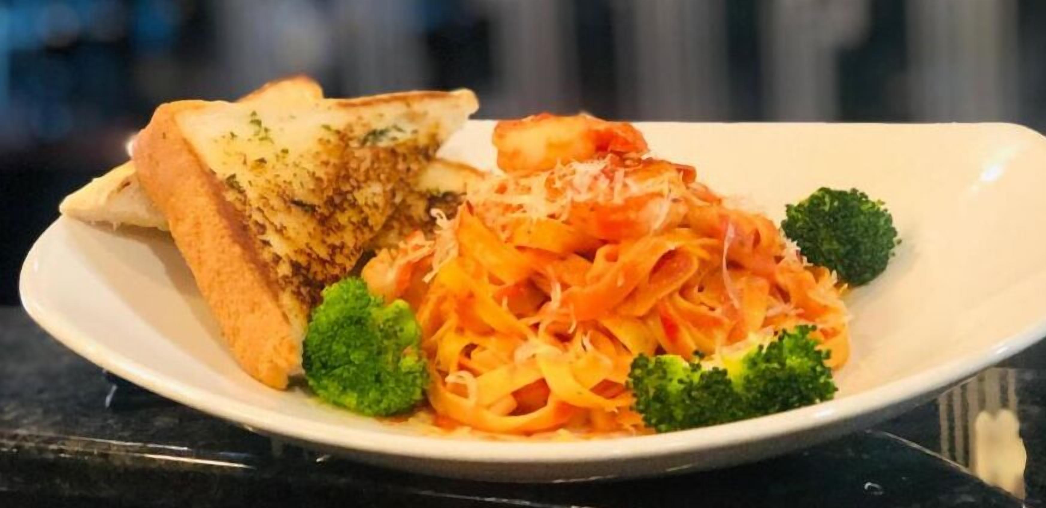 breakfast, lunch and dinner served