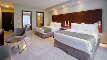 Suite Executive, letti multipli, frigorifero | 1 camera, minibar, cassaforte in camera, con arredamento individuale
