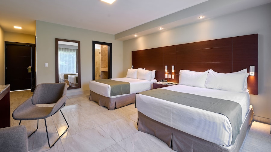 Hotel Estancia Business Class