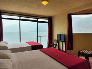 Standard Double Room | Free WiFi, bed sheets - Hotel La Villa de los Dioses (San Antonio Palopo)