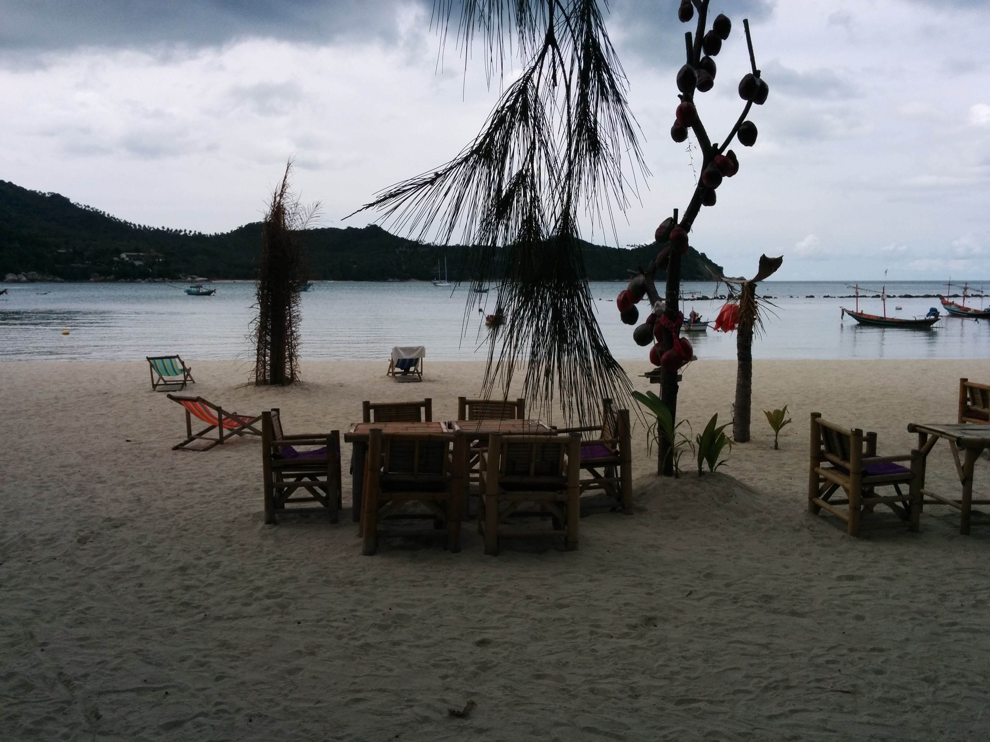 breakfast, lunch, dinner served; international cuisine, beach views