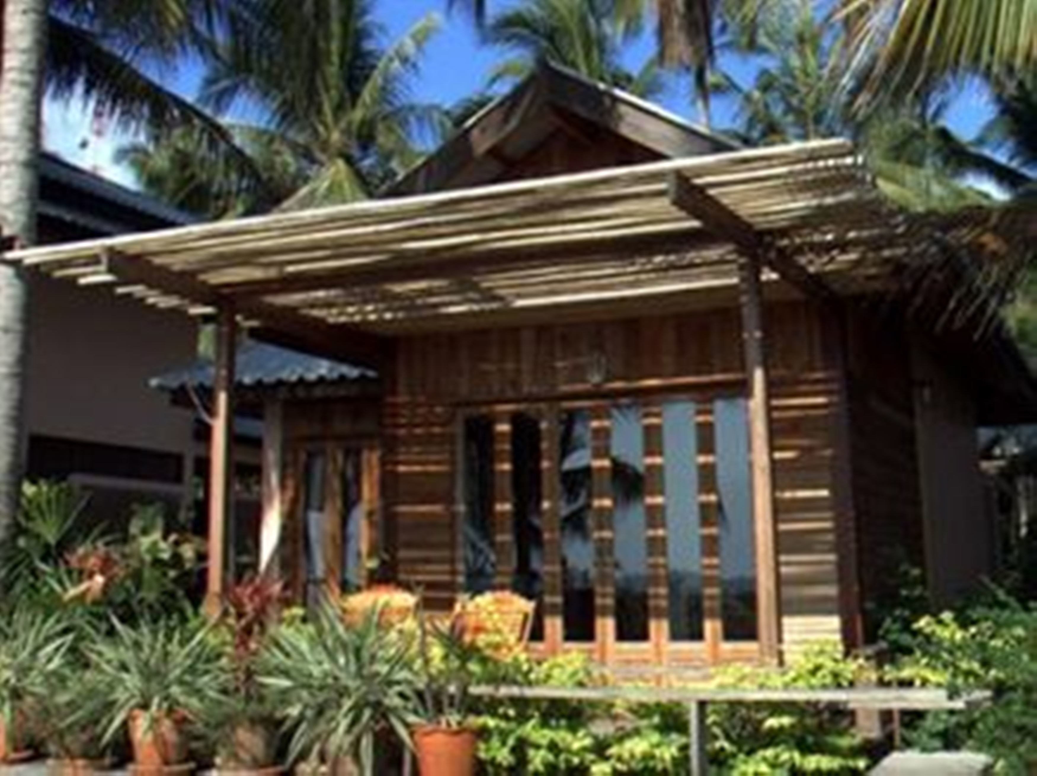 sea view cottage | in-room safe, free cots/infant beds, rollaway beds, free wifi