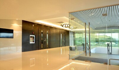 Bayfront Hotel Cebu - North Reclamation