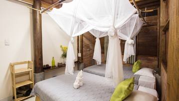 Deluxe Room, Private Bathroom | In-room safe, desk, free WiFi