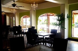 Lunch, dinner served; seafood, beach views  - Ladawan Boutique Hotel (Bang Saphan)