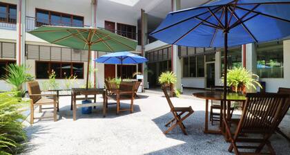 Hotel Pacific