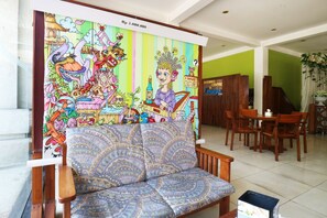Property amenity - Hotel Pacific (Surabaya)