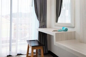 Deluxe Twin Room, Balcony | Room amenity - iCheck inn Chill Patong  (Patong)