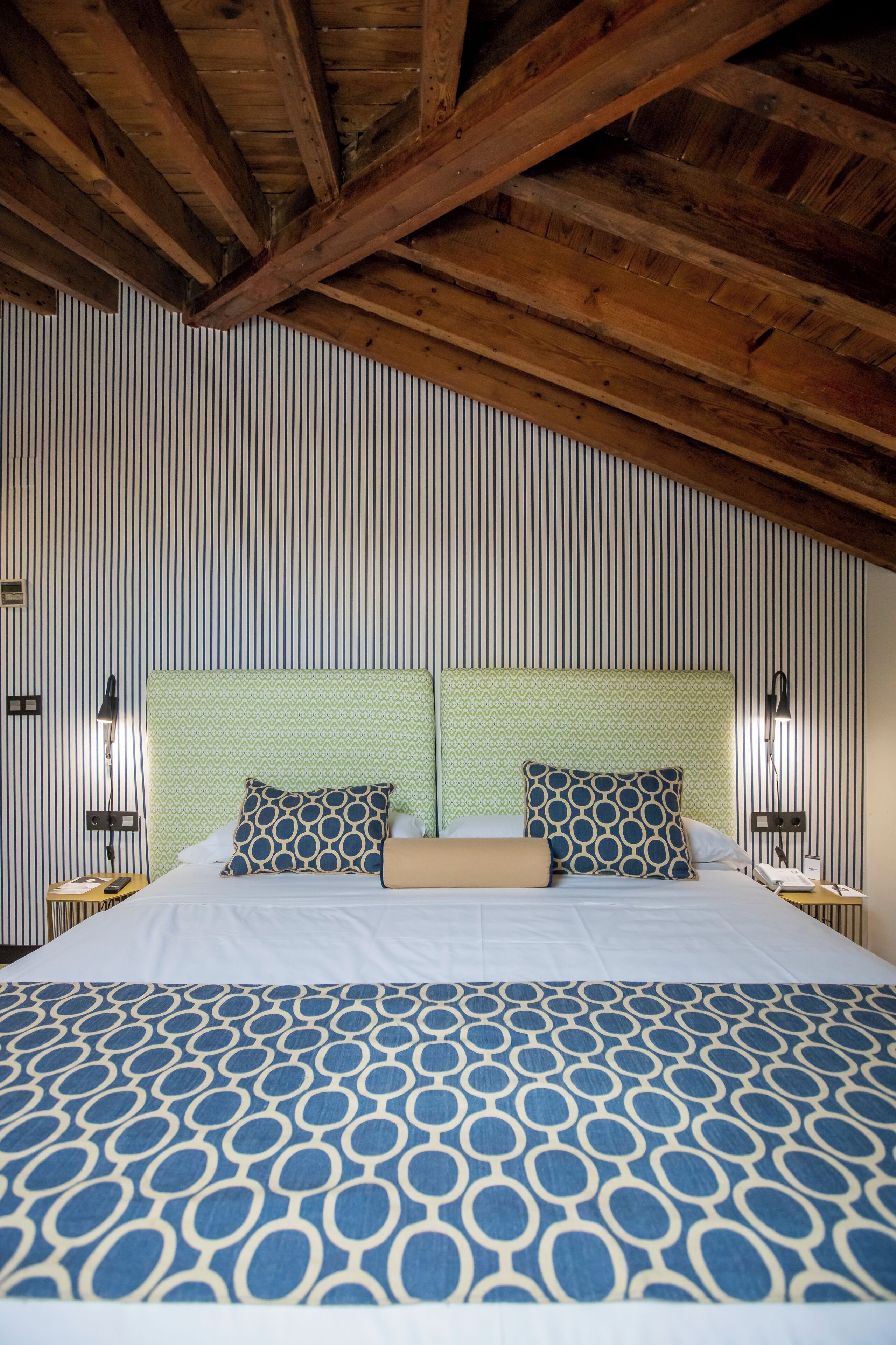 executive double room | in-room safe, desk, soundproofing, free wifi