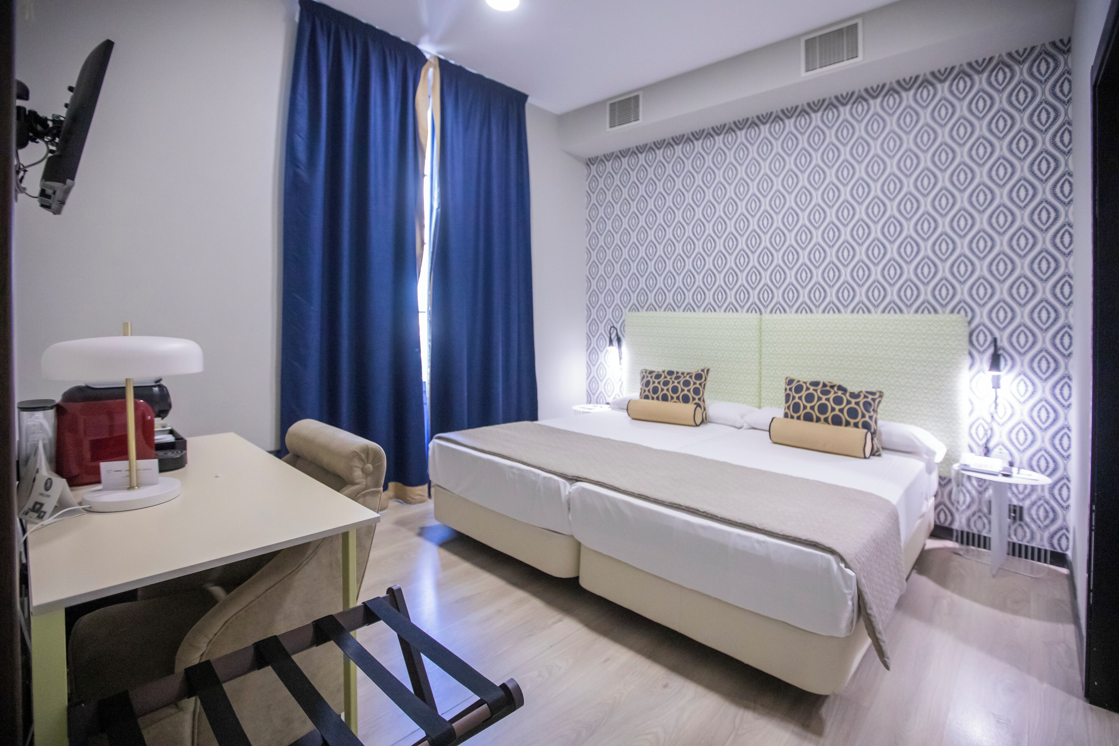 double or twin room | in-room safe, desk, soundproofing, free wifi