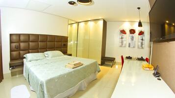 Desk, blackout curtains, free WiFi