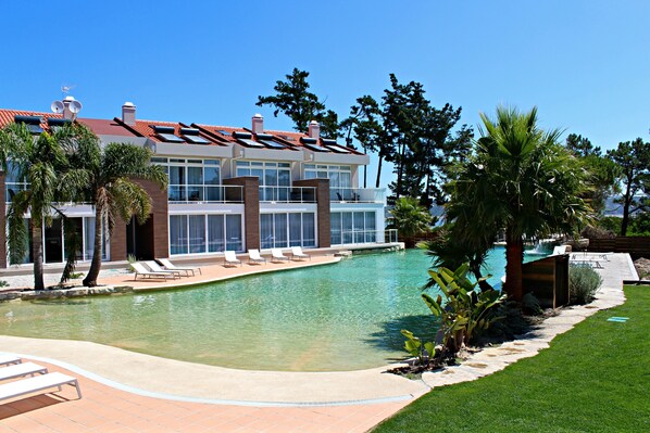 Outdoor pool - Obidos Lagoon Wellness Retreat (Obidos)
