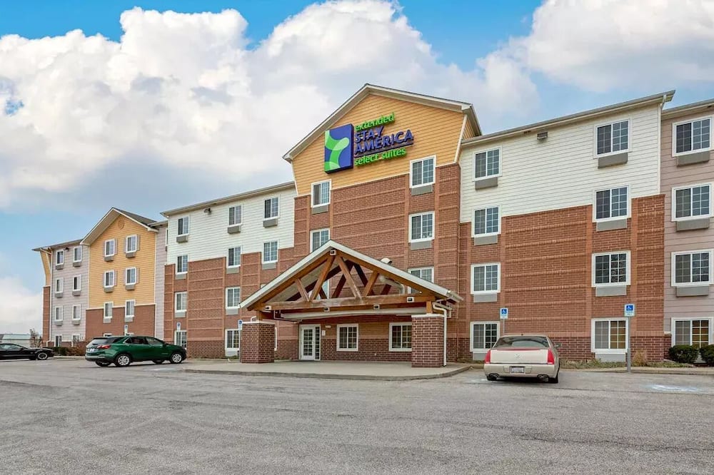 Extended Stay America Select Suites - Cleveland - Airport