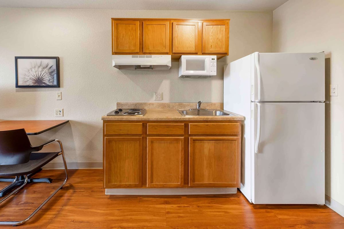 standard studio, non smoking, refrigerator & microwave | desk, laptop workspace, iron/ironing board, free wifi