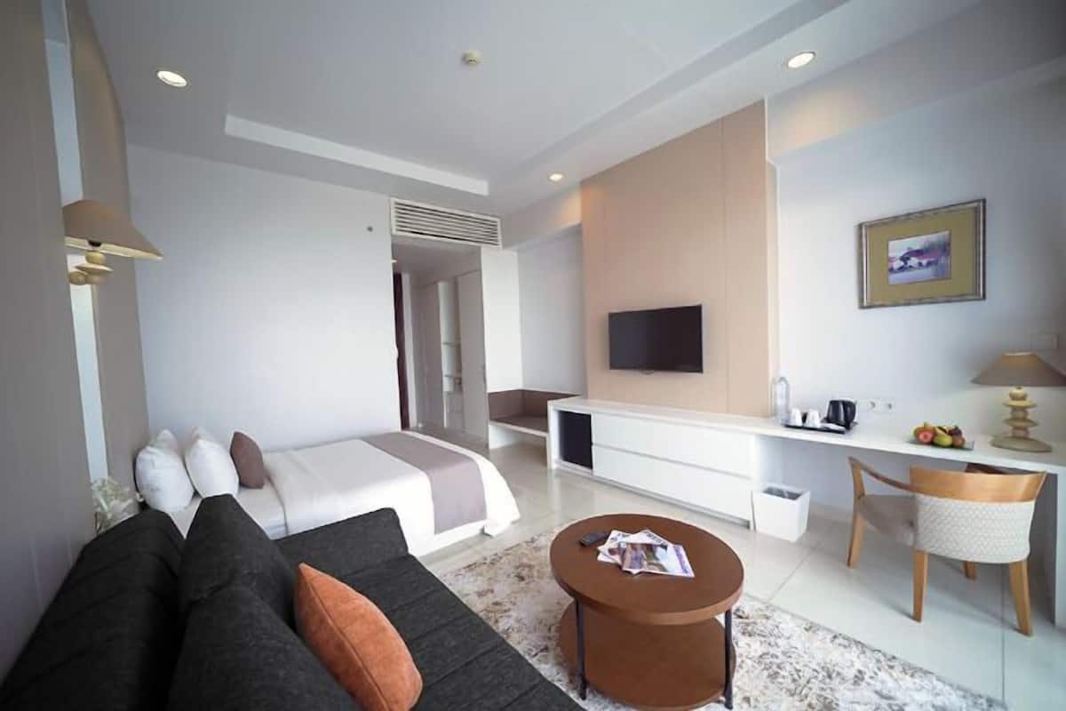 In-room safe, desk, blackout curtains, iron/ironing board