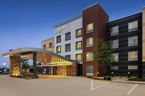 View from property - Fairfield Inn & Suites by Marriott Waterloo Cedar Falls (Waterloo)
