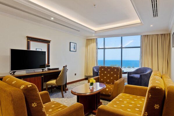 Grand Suite | Living area