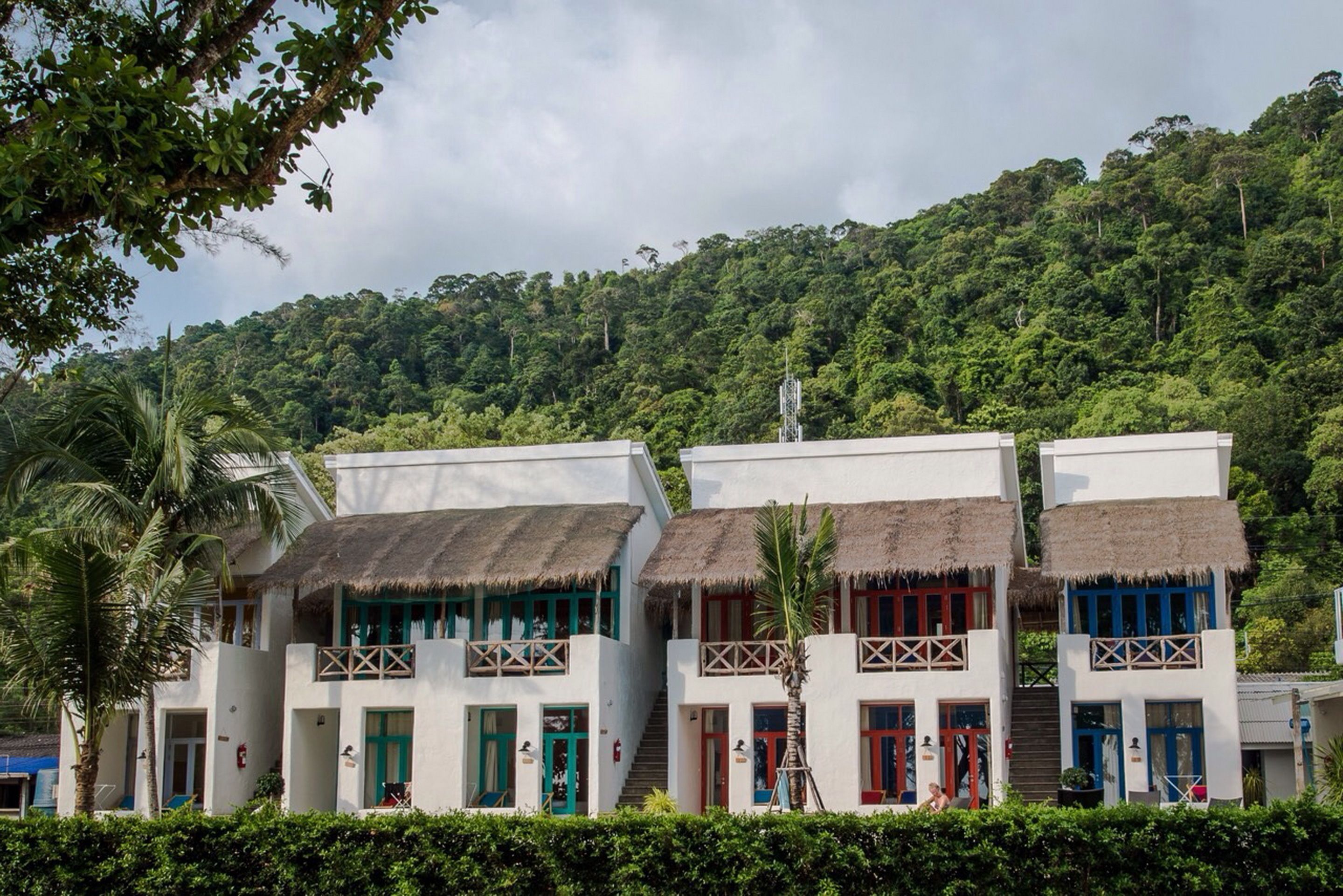 المنشأة من الداخل