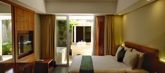 Paragon Hotel Seminyak