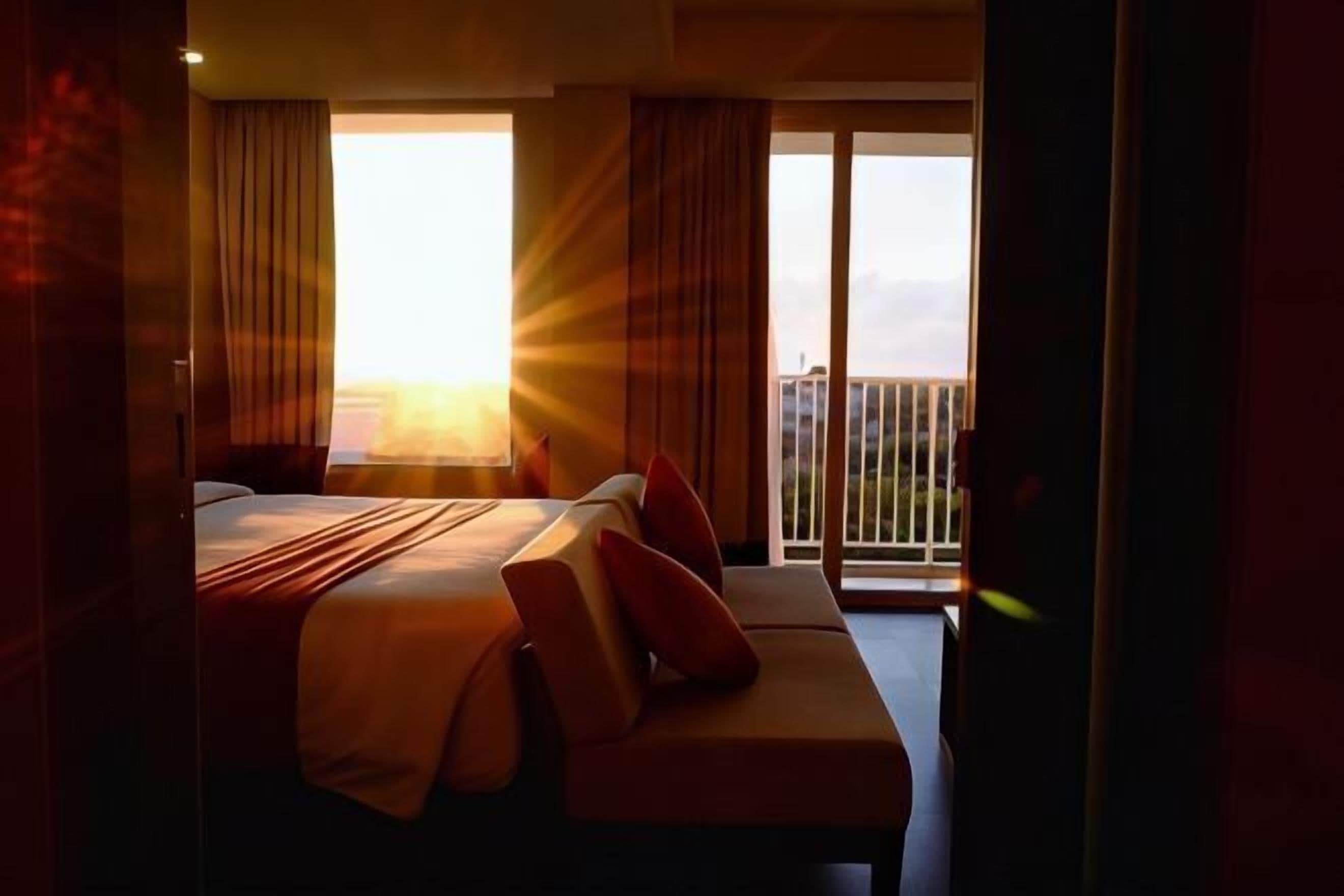 In-room safe, desk, iron/ironing board, rollaway beds