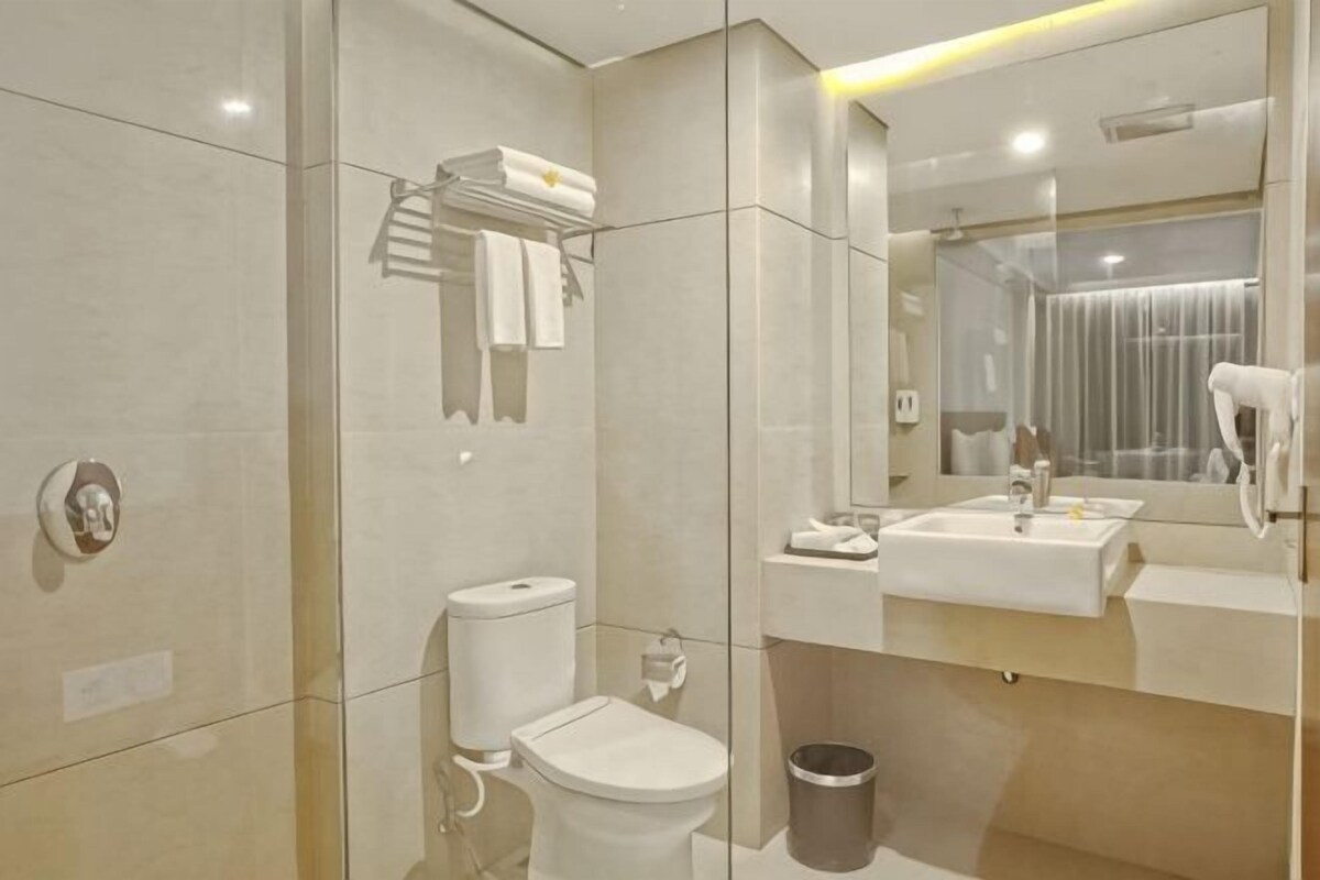 Junior Suite With Pool Access