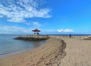 Beach - Grand Santhi Hotel (Denpasar)