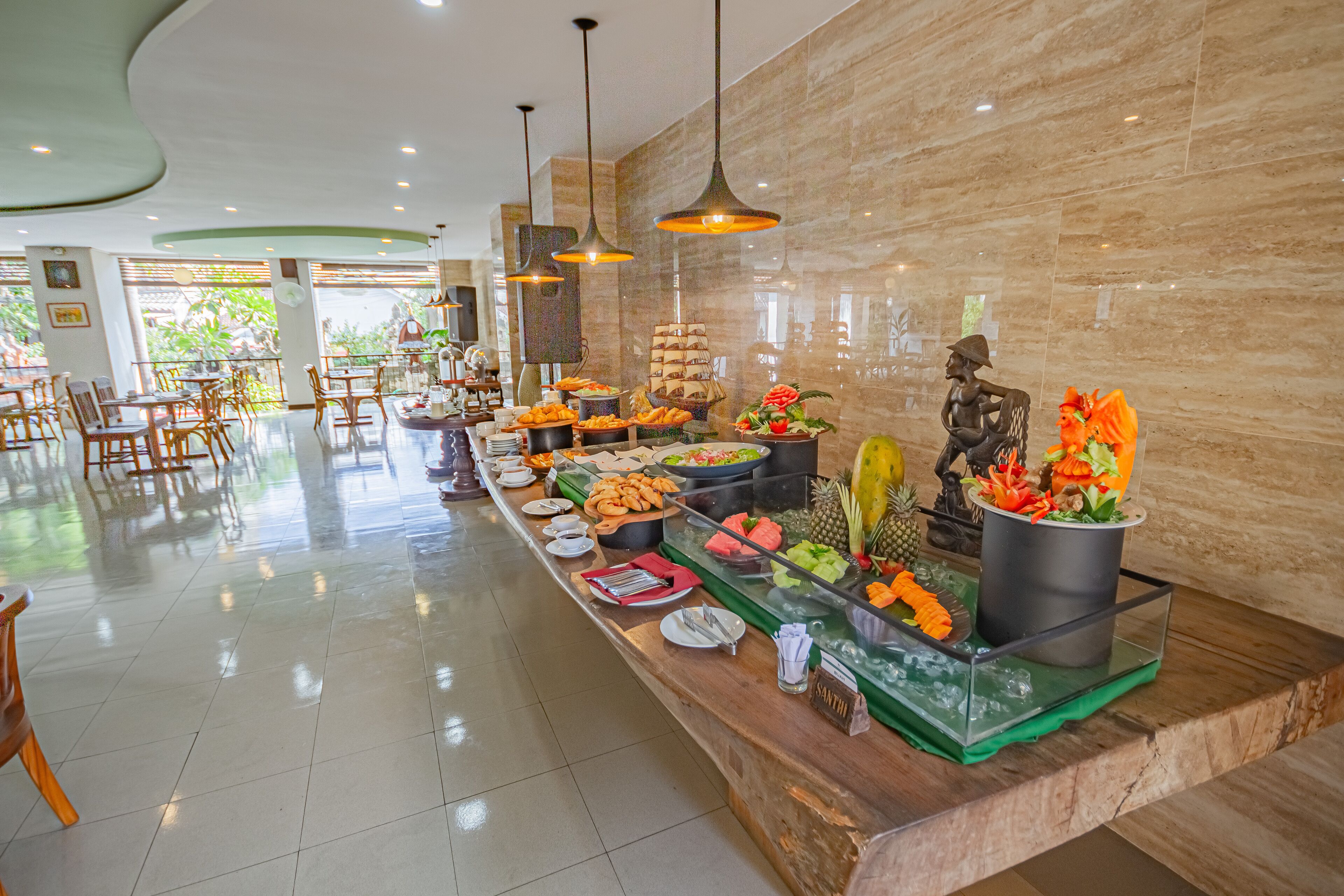 Daily to-go breakfast (IDR 75000 per person)