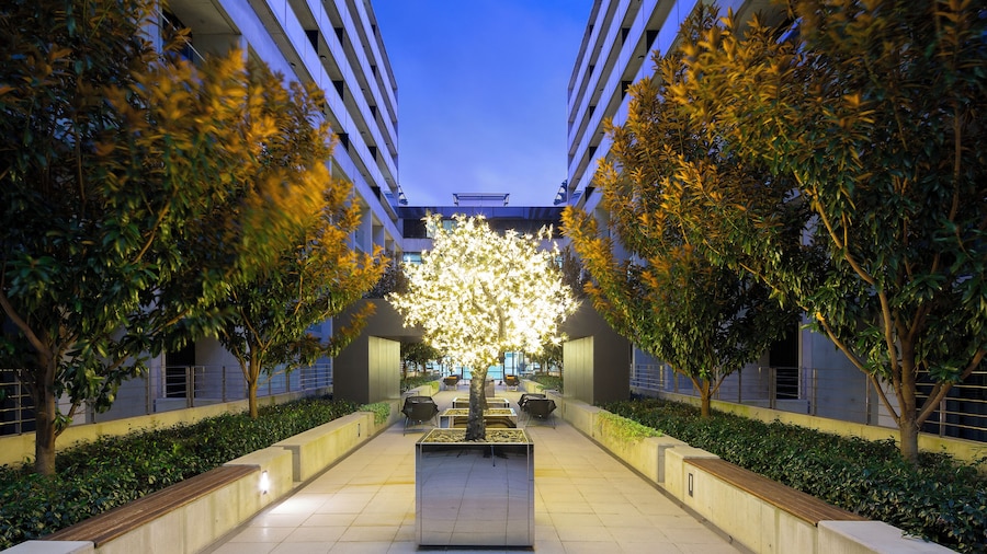 Avenue Hotel Canberra