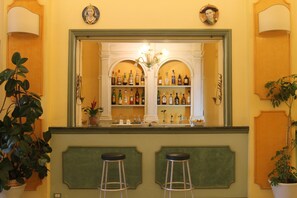 Bar (on property) - Hotel Croce di Savoia (Reggello)