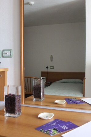 Quarto solteiro | Comodidades do quarto