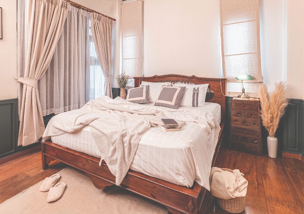 Yesterday Hotel by null