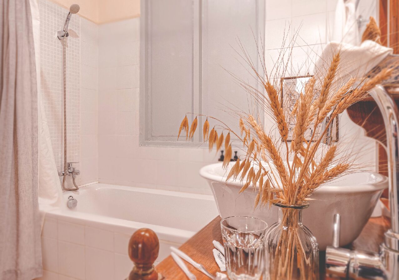 suite | bathroom | free toiletries, hair dryer, slippers, towels