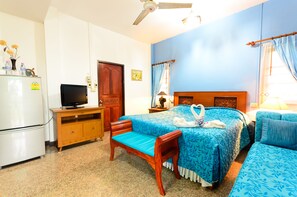 Superior AirConditioning with Jacuzzi | Room amenity