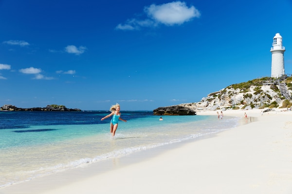 Beach nearby, white sand, 2 beach bars, fishing