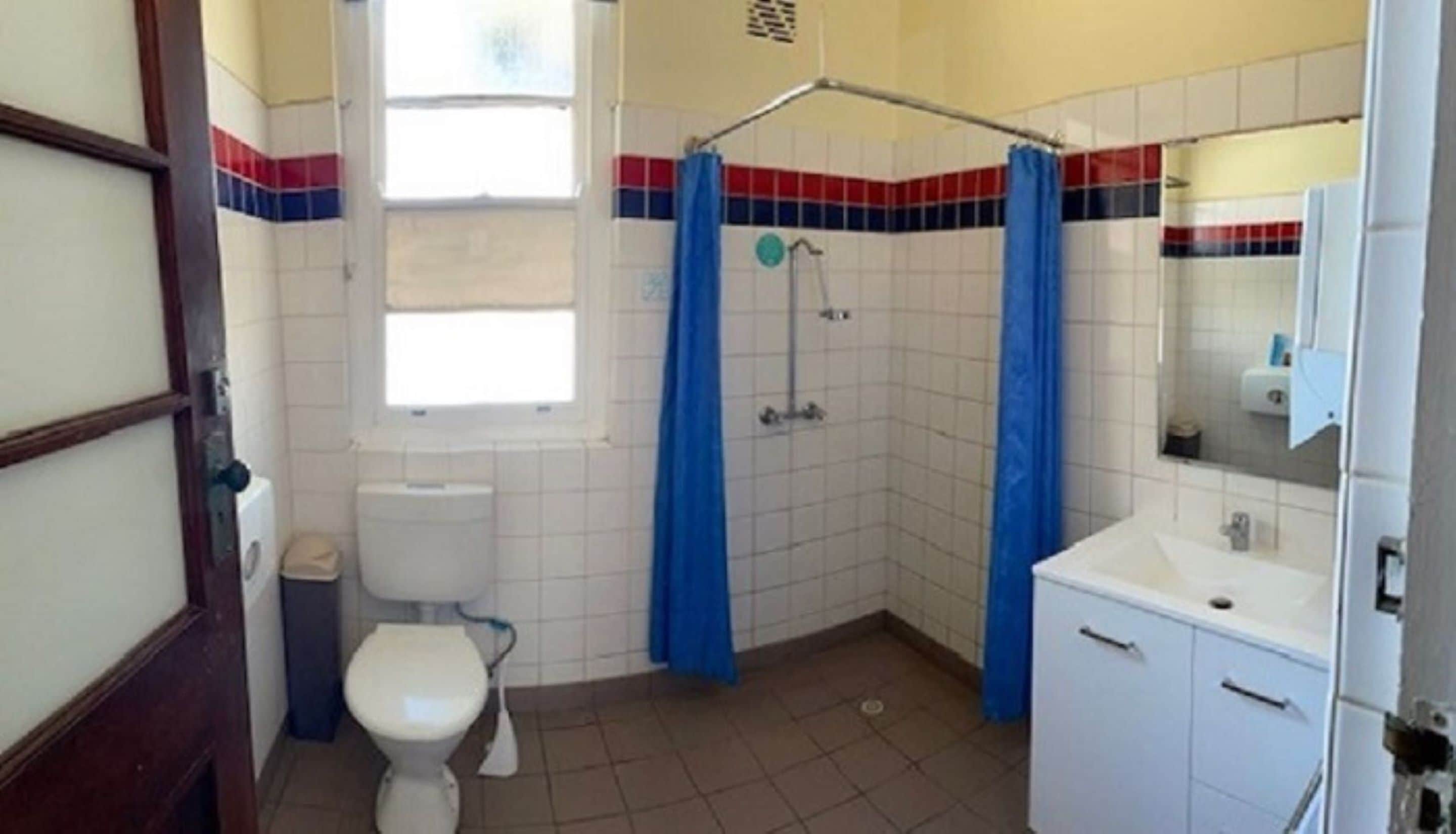 shared dormitory, mixed dorm (adult only) | shared bathroom