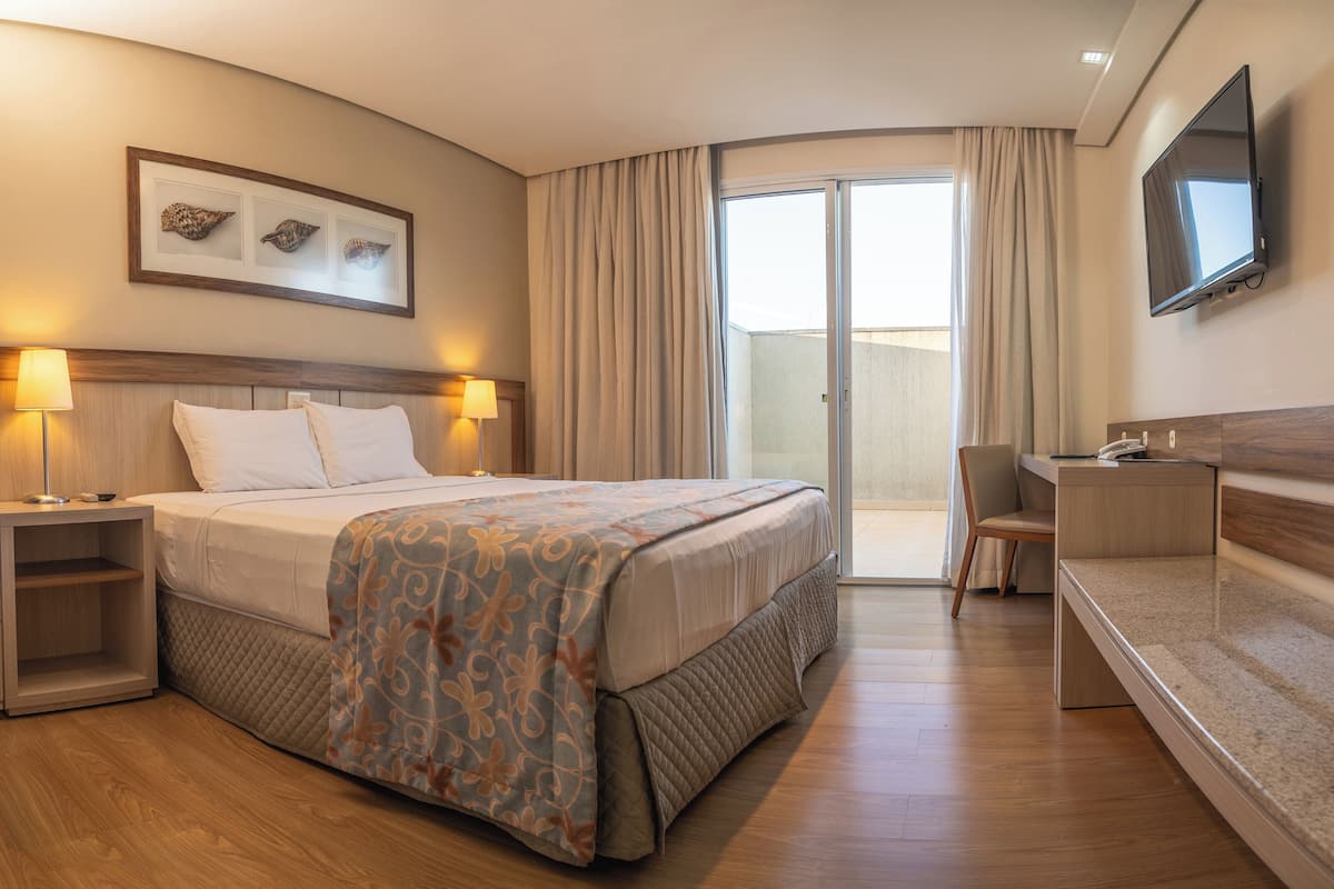 1 dormitorio, minibar, caja fuerte