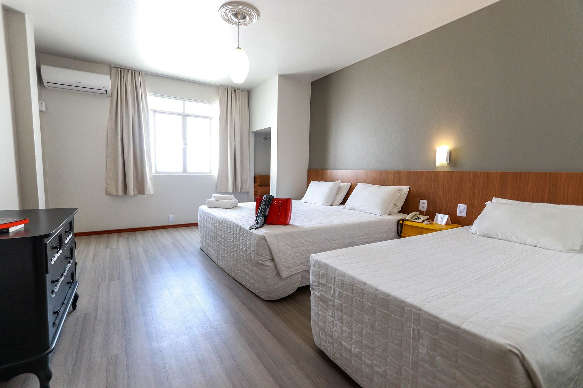 家庭開放式客房 | 免費無線上網、床單