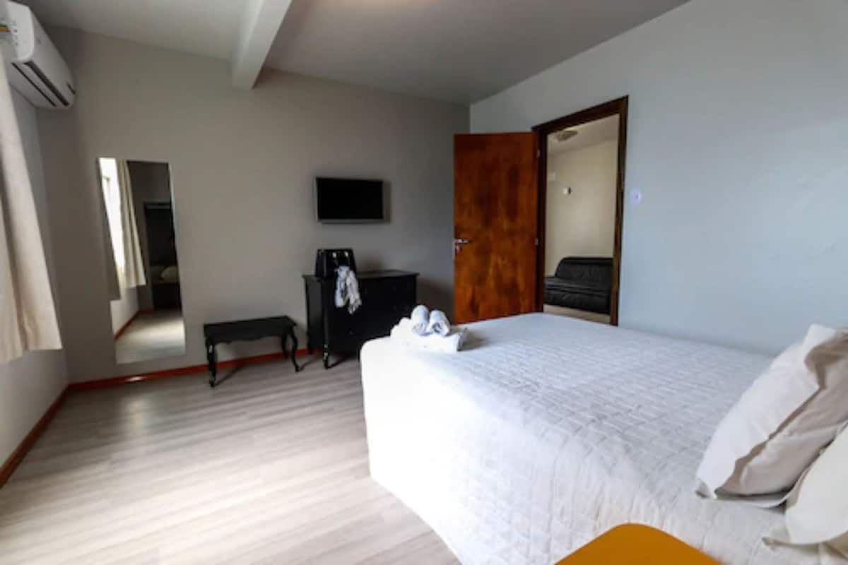 Studio, 1 Bedroom (sem cafe) | Free WiFi, bed sheets