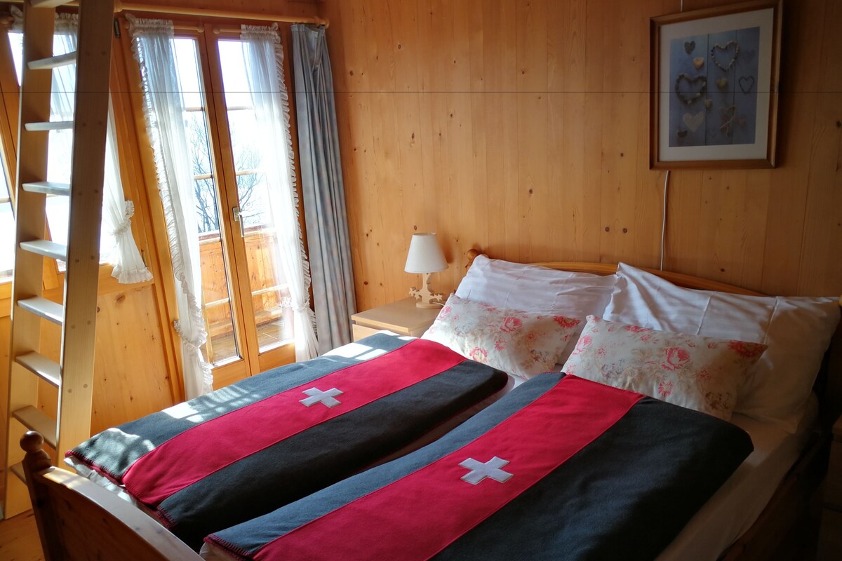 Dreibettzimmer, Gemeinschaftsbad, Seeblick
