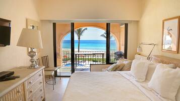 Business Room Condominio Brisa 302 | Down comforters, individually decorated, individually furnished